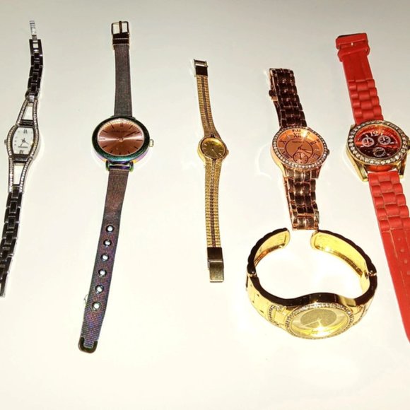 Women's watch - Picture 1 of 1